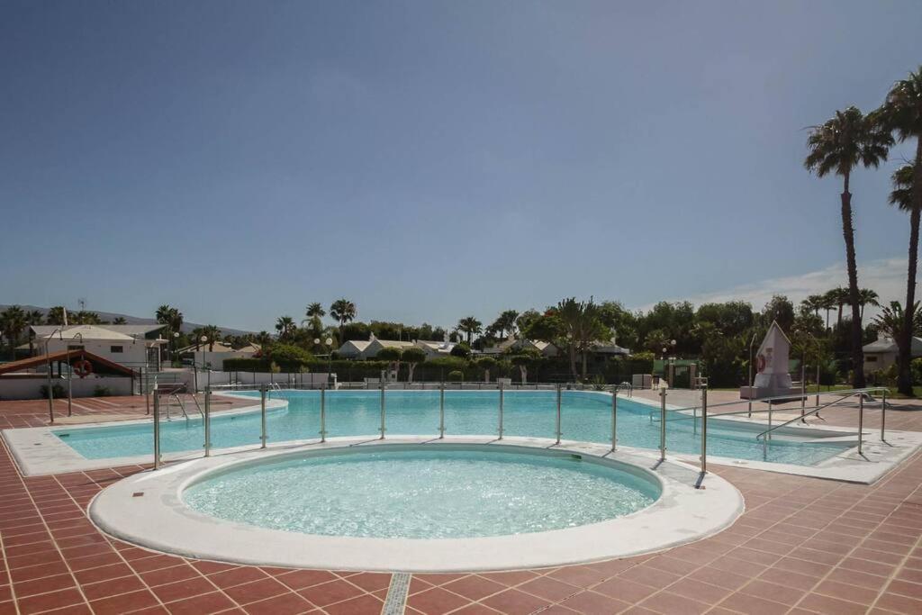cozy&modern bungalow w/private garden bbq+wifi Maspalomas  Zewnętrze zdjęcie
